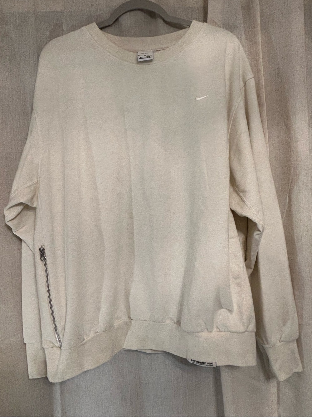 Nike Standard Issue Dri-FIT Cream Side Zip Sweatshirt XL